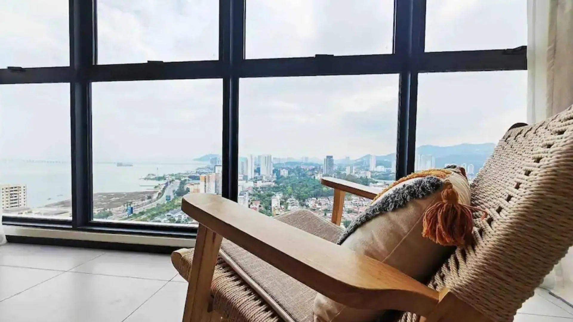 Apartment 3410 Home4Stay Townarea Newcozyhome Infinitypool Jelutong